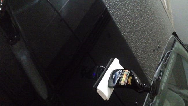 내 차 ‘발광 피부’ 만드는 디테일링