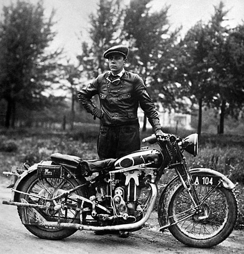 카를로 아바스, 독을 든 남자