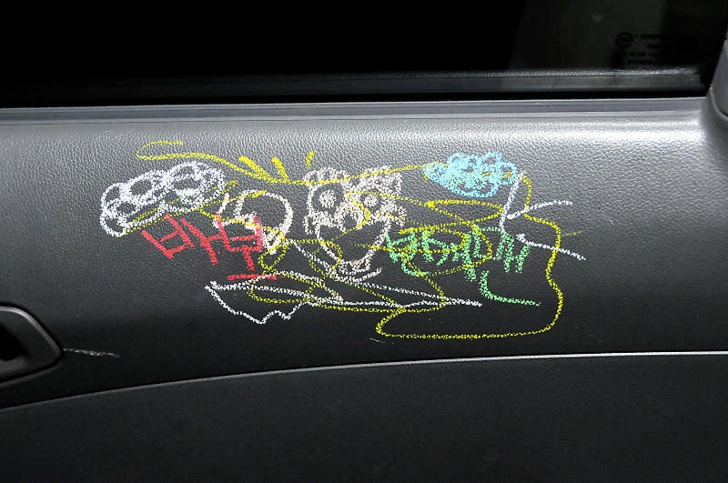 아이가 어지른 차내 관리법, 더러워져도 괜찮아