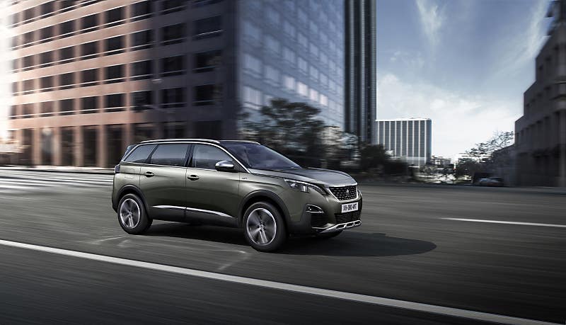 이름 빼고 다 바꾼 푸조 5008, 2017년을 노린다