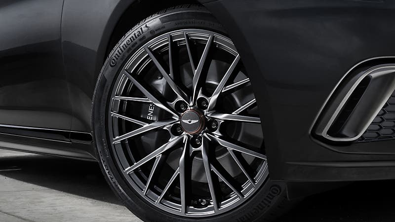 제네시스 G70,
내실 다진 상품성으로 승부