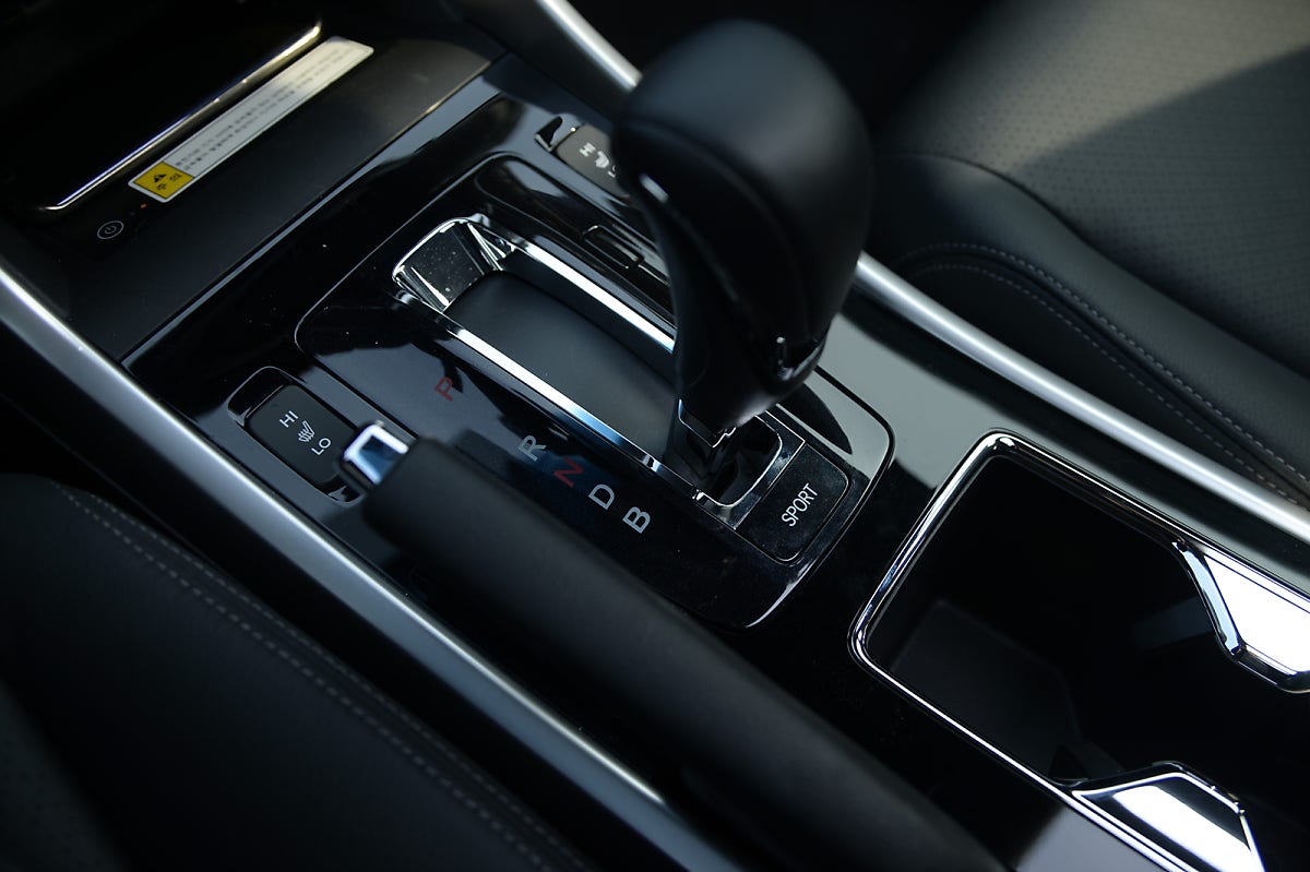 혼다 어코드 하이브리드,
완벽하게 조화된 두 개의 심장