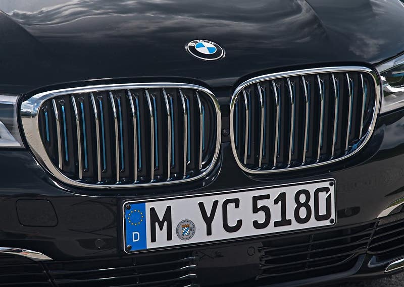 BMW PHEV 3종 공개, i퍼포먼스의 라인업 확장 전조