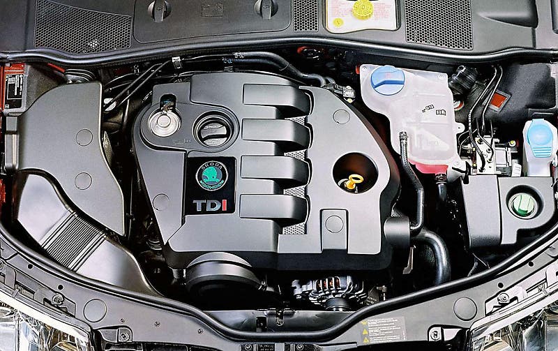 진보를 위한 변칙,
세로배치 전륜 구동의 추억