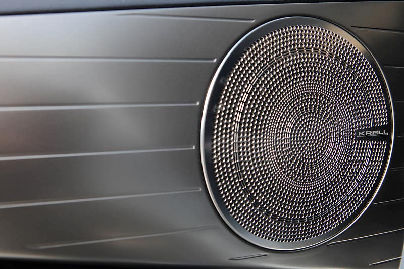 펀(Fun)하고 편한
수소전기 SUV, 넥쏘