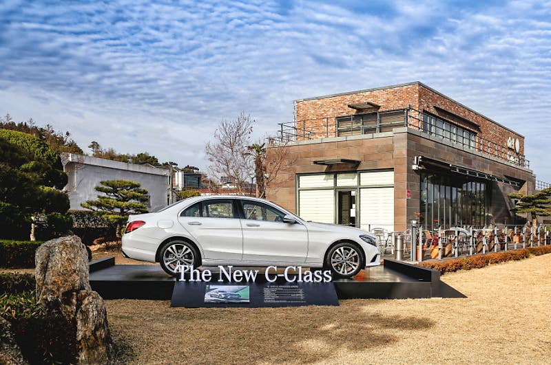 더 뉴 C클래스 판매 시작,
첫 타자는 C220d 아방가르드