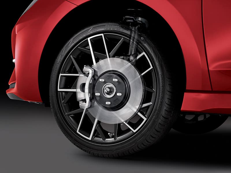 준중형 스포츠 세단 격돌,
시빅 스포츠 vs 아반떼 스포츠