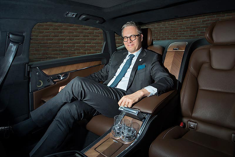 마사지 시트부터 냉장고까지 초호화
럭셔리 세단 볼보 S90 엑설런스 출시