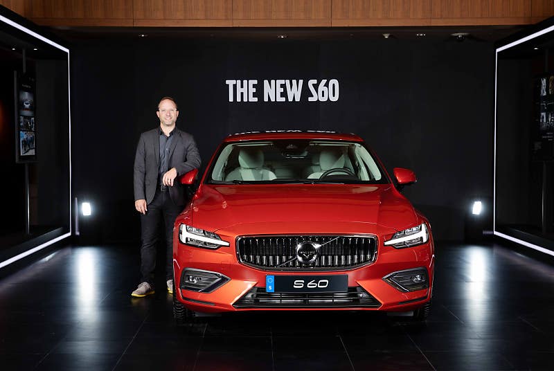 볼보 3세대 S60, 3시리즈∙C클래스와 다른 존재감으로 승부