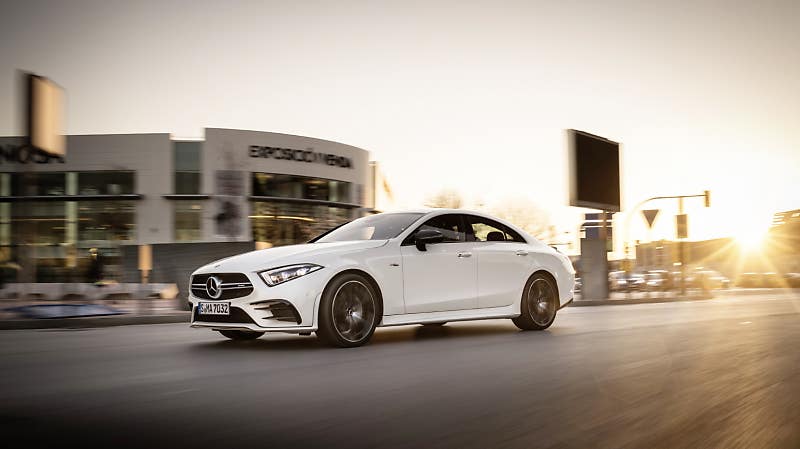 EQ 부스트로 더욱 강력해진 벤츠 CLS 450, 53 AMG 출시,