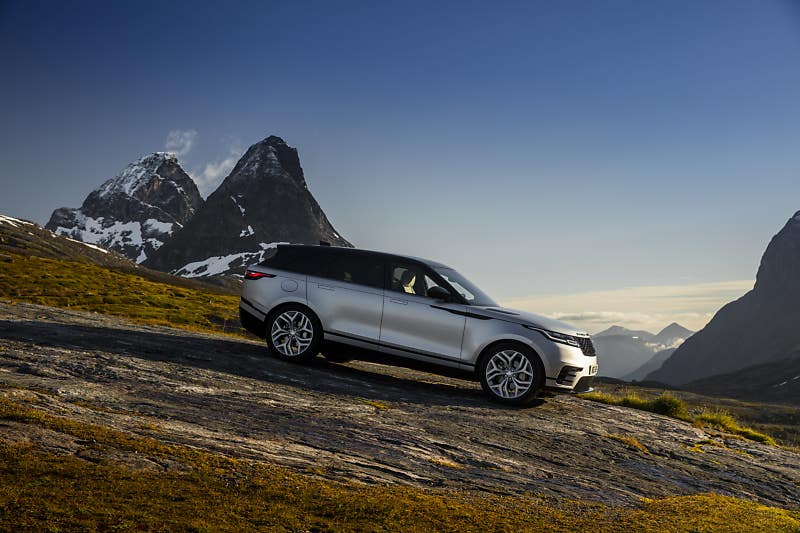 랜드로버, ADAS 강화한 2019 레인지로버 벨라 출시