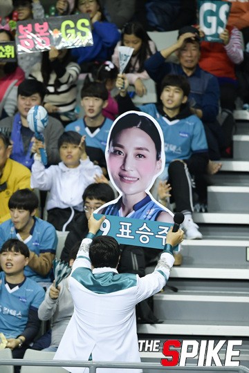 YYW2389.jpg