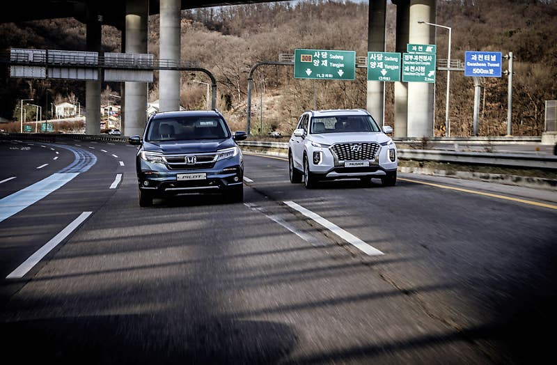 나의 친애하는 적, 현대차 팰리세이드 VS 혼다 파일럿