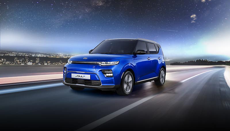 기아차, 1회 완충 주행거리 386km의
쏘울 부스터 EV 출시