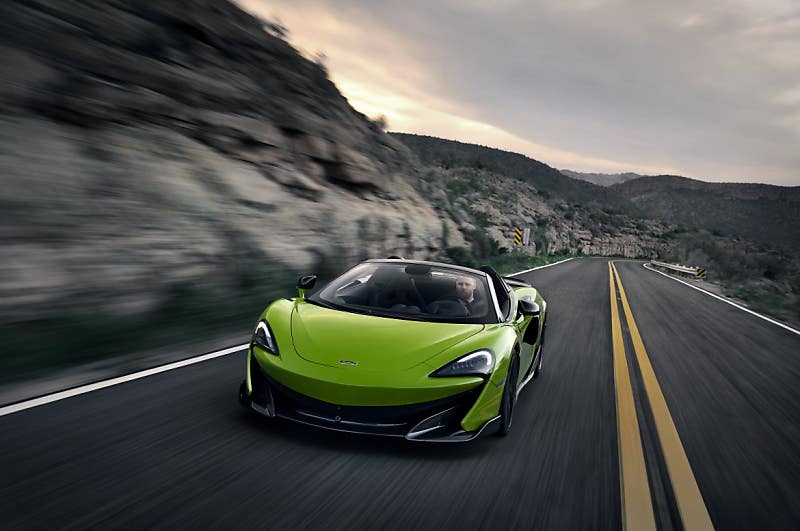 맥라렌 600LT 스파이더 국내 공개,
3억 1,500만 원부터