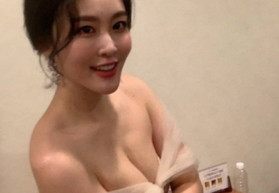 '신아영' MAMA 몸매 사진에 달리고 있는 댓글 (+캡쳐) : 네이버 포스트