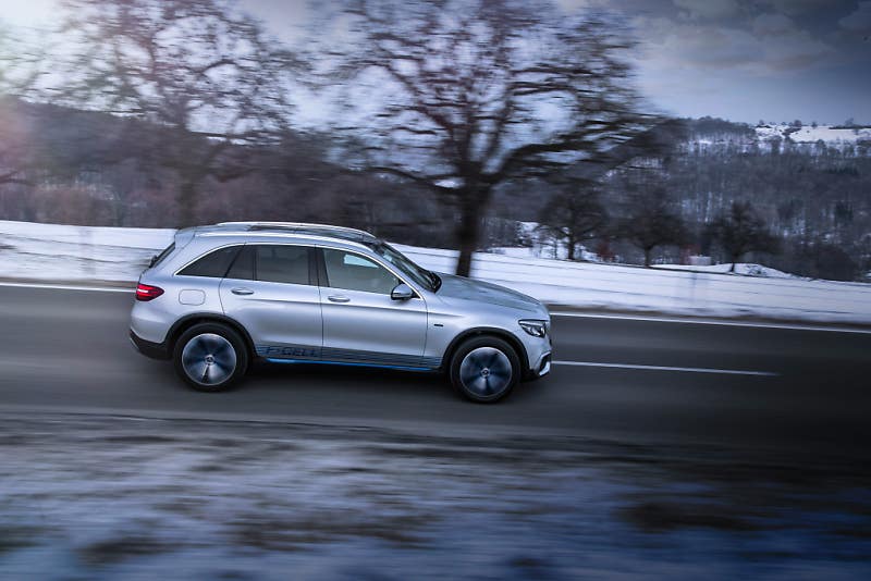 성장세 지속되는 FCEV,
SUV냐 세단이냐?