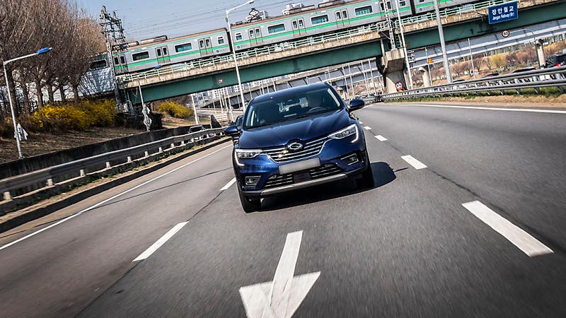 좁은 영역에 우뚝 선 컴팩트 SUV 르노삼성 XM3