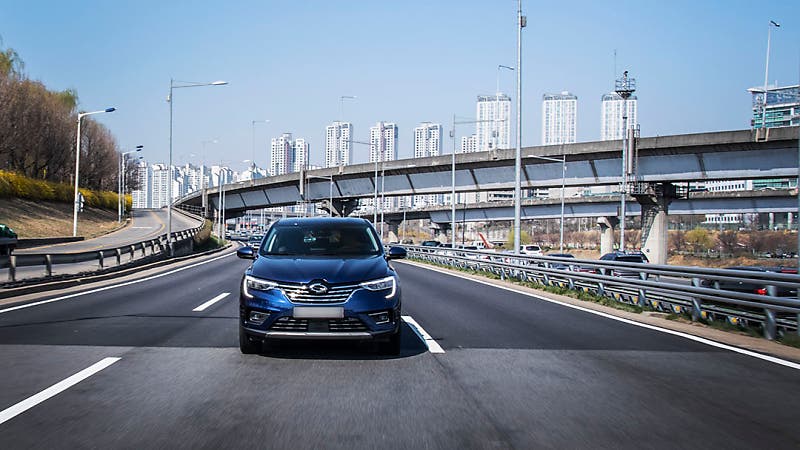 좁은 영역에 우뚝 선 컴팩트 SUV 르노삼성 XM3