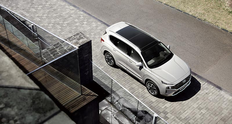 플랫폼부터 파워트레인까지? F/C 같은 F/L, 현대 더 뉴 싼타페 공개