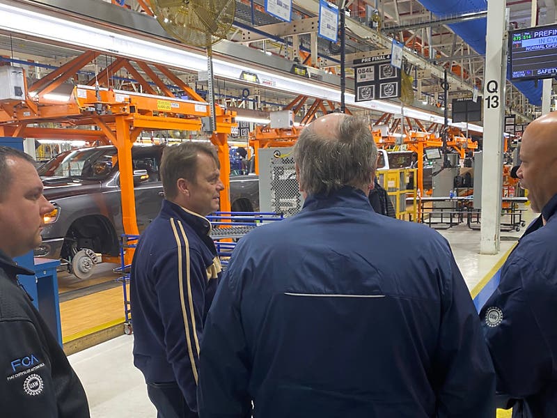 제조업의 저력! FCA 그룹, 마스크 월 100만 개 생산·기부한다