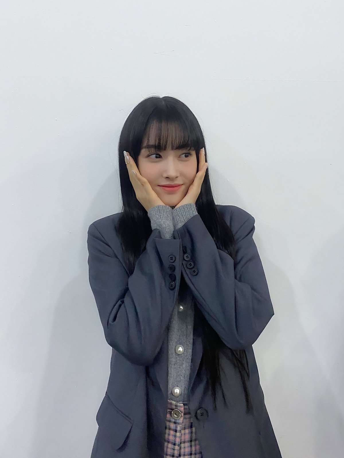 스테이씨 사진 모음! 수민, 시은, 아이사, 세은, 윤, 재이 프로필 23 ElAWUsNVMAAkQbg