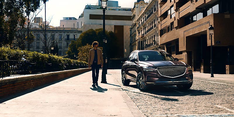 X3, GLC를 압도할 새로운 럭셔리 중형SUV, 제네시스 GV70 공개!