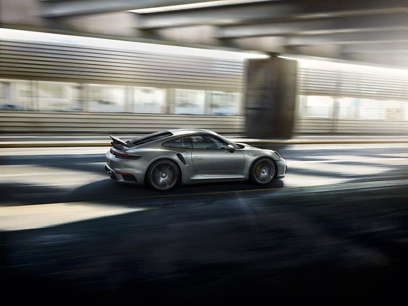 플래그십 911, 포르쉐 911 터보 S 국내 출시! 2억 7,430만원부터