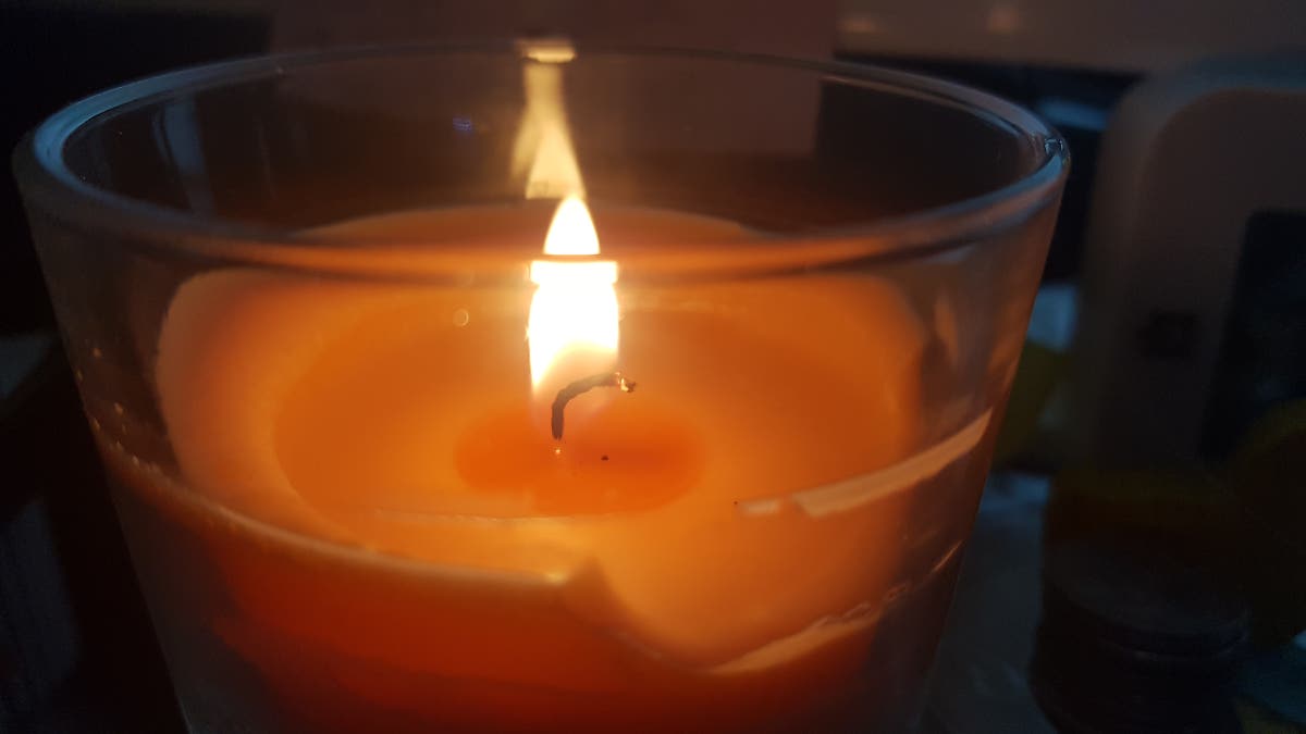 [표현] can’t hold a candle to 네이버 포스트