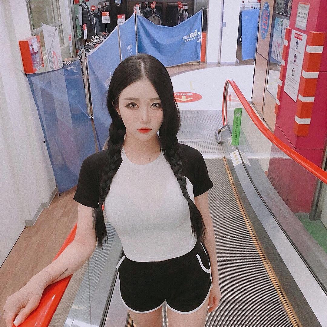 걸크러쉬 보미 인스타 점 나이 키 생일 성형 육덕 몸매 골반녀 나무위키 스타공장,달려봐용 : 네이버 포스트