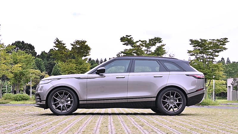 예쁘면 다인 이유, 레인지로버 벨라 P400 R-다이내믹 HSE