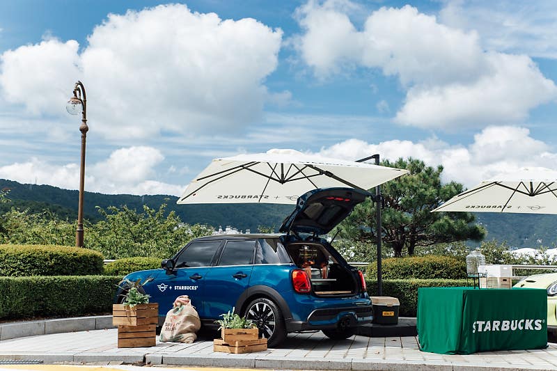 1,619km·1,300잔! 빅 브랜드의 선한 영향력,
미니+ 스타벅스 브루잉 카 성료