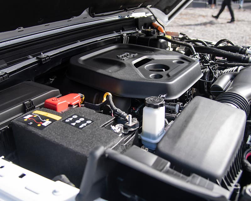 8,000만 원대 가격에도 완판! 지프 랭글러 PHEV 4xe 국내 출시