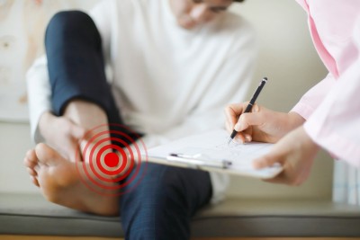 봄철 무리한 운동으로 생긴 아킬레스건 통증, ‘아킬레스건염’
