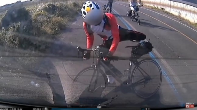 해안도로 자전거 역주행 사고