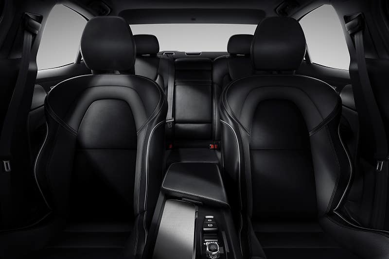 한정판인데 5,110만 원? 볼보 S60 R 디자인 22일 오후 2시 온라인 선착순 계약
