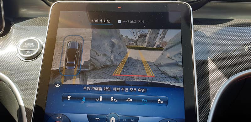 [시승기] “두 형제면 충분하다” 풀체인지 6세대 신형 C클래스