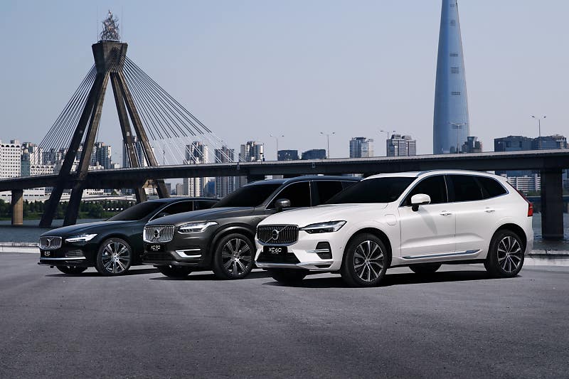 롱레인지 배터리 탑재! 462ps 볼보 XC90·S90·XC60 리차지 PHEV 출시