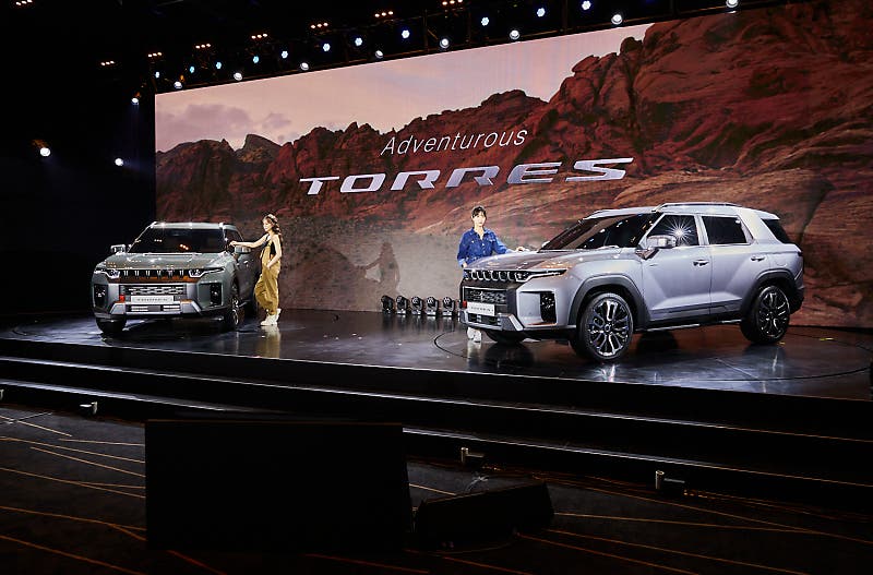 [오피니언] 쌍용차 토레스, 홀로 십자가를 짊어지나