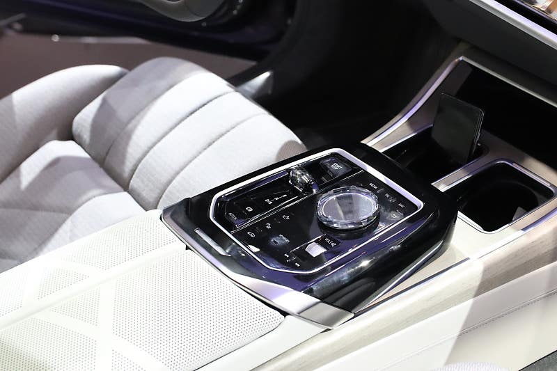 [2022 부산모터쇼] "실물보면 놀랍니다" BMW에서 내놓은 전기 플래그십, 'i7'