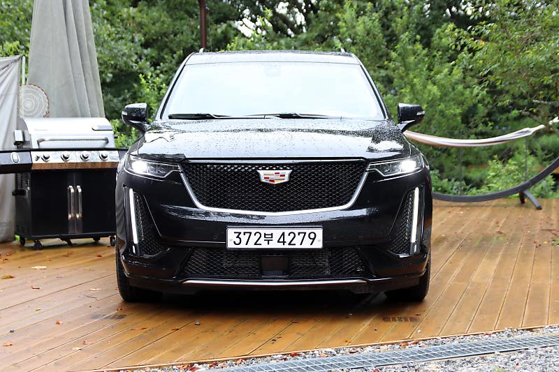 [시승기] '6인승 시트와 믿음직한 운동성능'이 매력적, 캐딜락 XT6