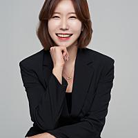 송윤 변호사님의 프로필 사진