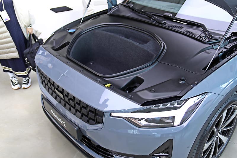 ‘익숙한데 새로운 레시피’ 볼보 느낌 그대로 살린 전기차, ‘폴스타 2’