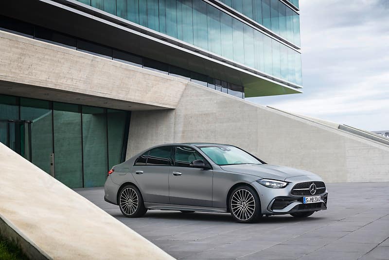 "실내가 정말 대박" 벤츠 신형 6세대 C 클래스 가격은 6150만 원부터