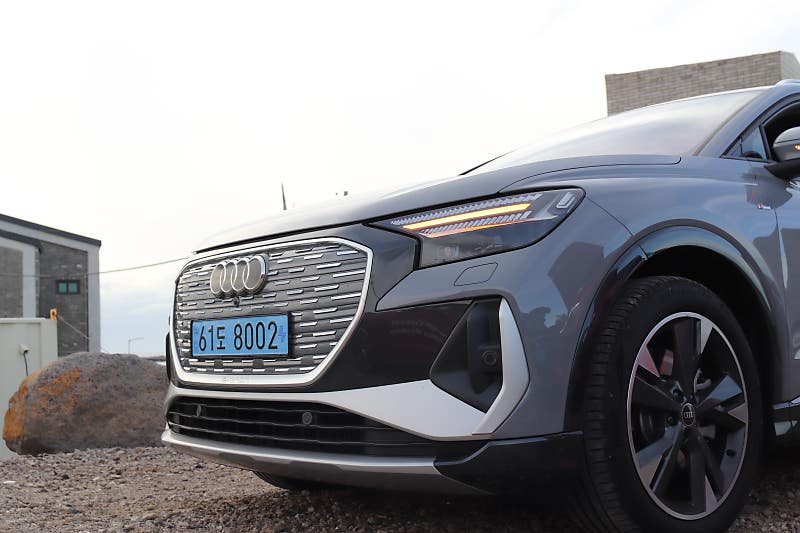 [시승기] '좀 더 영리해져야 할 때' 아우디 Q4 e-트론