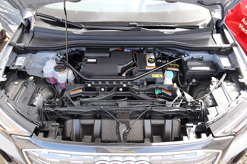 [시승기] '좀 더 영리해져야 할 때' 아우디 Q4 e-트론