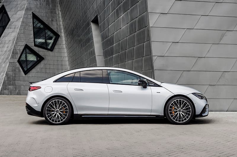 AMG EQE 53 4매틱+ 측면