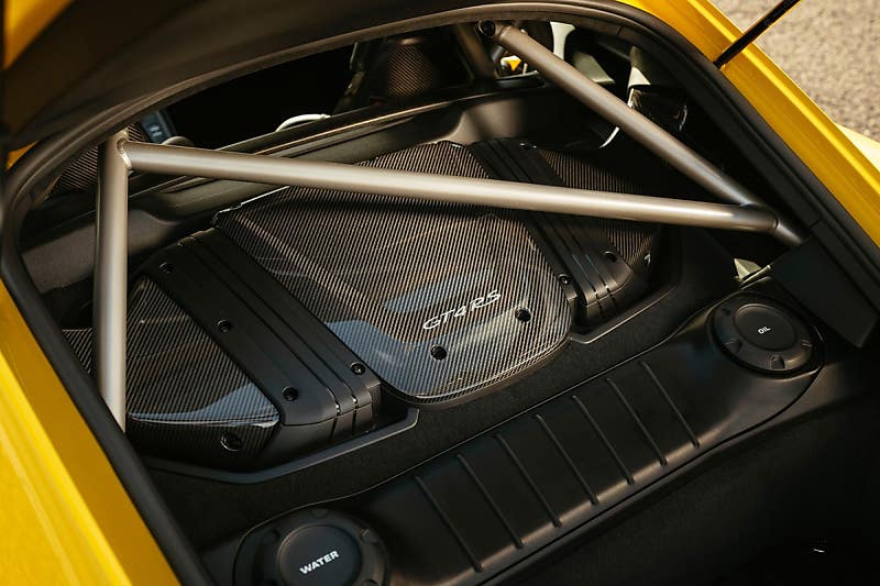 포르쉐 718 카이맨 GT4 RS에 적용된 4.0L 자연흡기 F6 엔진