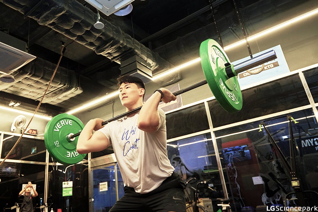 출근 해선 커리어 성장, 퇴근 후엔 근성장