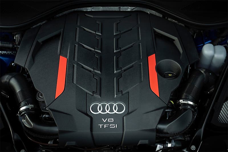 아우디 S8(4세대) 페이스리프트 엔진